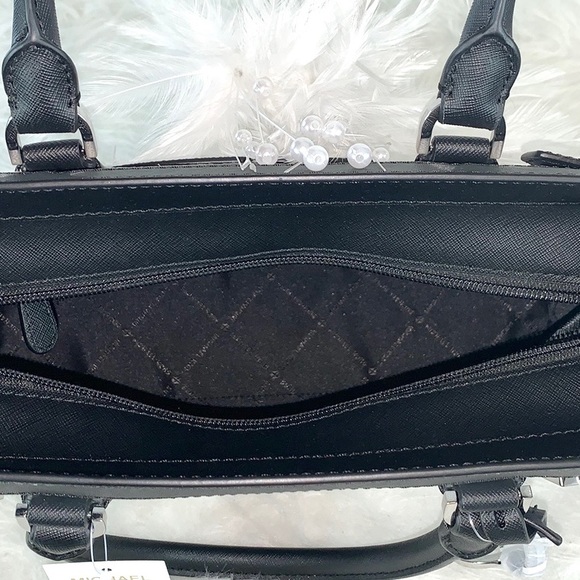 🖤New Michael Kors 🖤 Center Stripe Bright W… - Picture 3 of 8